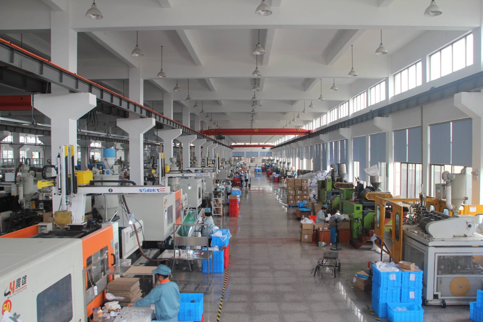 Jakiro plastic injection factory